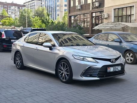 Toyota Camry, 2021