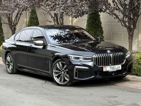 BMW 7 серии, 2019