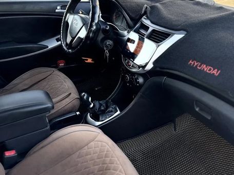 Hyundai Solaris, 2012 — сүрөт 3