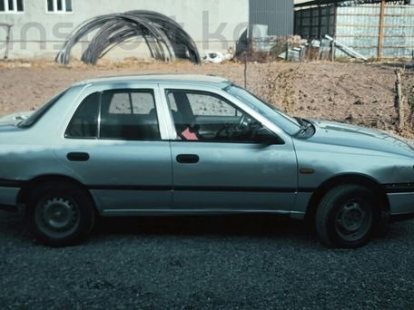 Nissan Sunny, 1994 — сүрөт 3