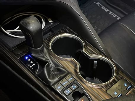 Toyota Camry, 2020 — фото 11
