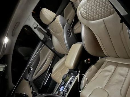 Hyundai Santa Fe, 2019 — 照片 9