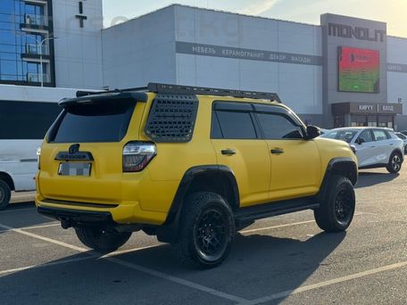Toyota 4Runner, 2019 — фото 4