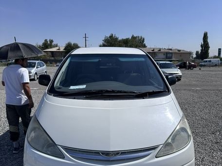 Toyota Estima, 2002