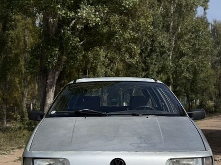 Volkswagen Passat, 1988 — photo 5