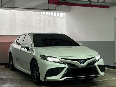 Toyota Camry, 2022 — фото 2