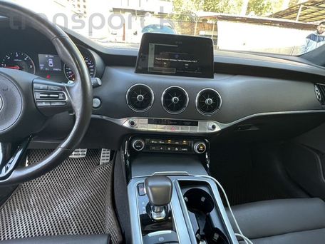 Kia Stinger, 2018 — сүрөт 12