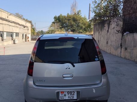 Mitsubishi Colt, 2003 — 照片 6