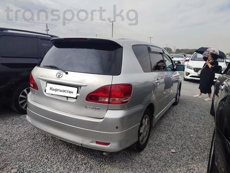 Toyota Ipsum, 2002 — photo 3