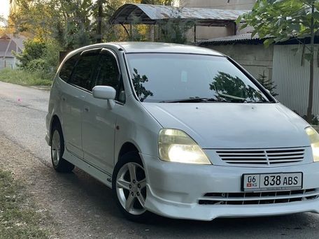 Honda Stream, 2002 — фото 2