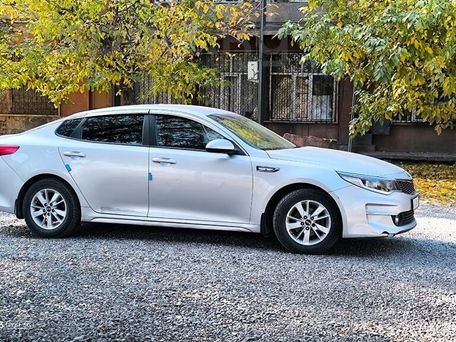 Kia K5, 2017 — photo 8