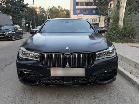BMW 7 серии, 2018 — фото 1
