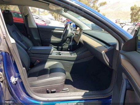 Tesla Model 3, 2023 — сүрөт 5
