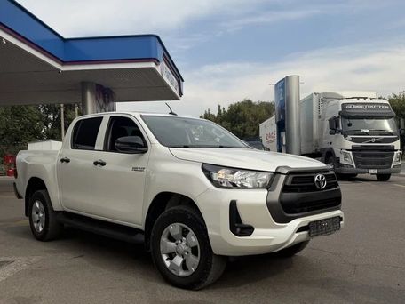 Toyota Hilux, 2021 — photo 2