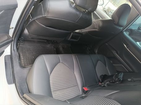 Toyota Camry, 2021 — сүрөт 8