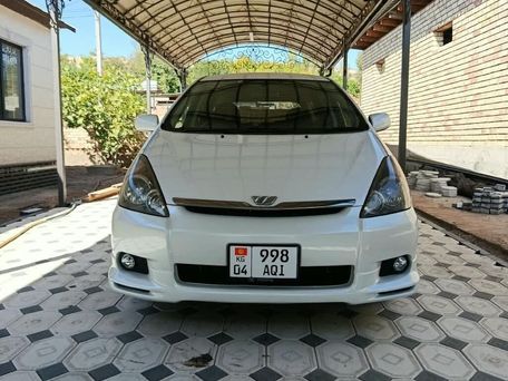 Toyota Wish, 2003