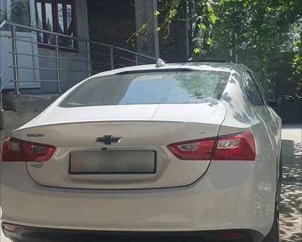Chevrolet Malibu, 2018 — 照片 2