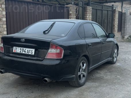 Subaru Legacy, 2005 — 照片 1