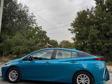 Toyota Prius, 2021 — фото 3
