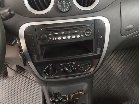 Citroen C3, 2008 — 照片 1