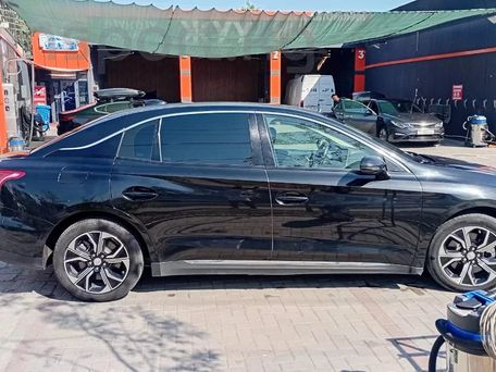 Hongqi E-QM5, 2022 — 照片 12