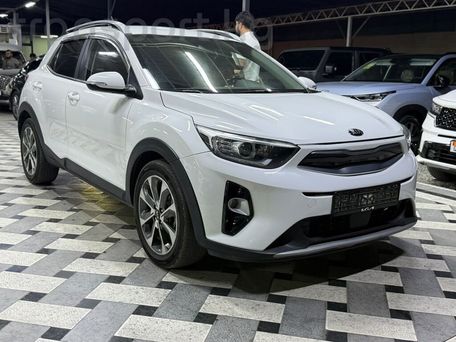Kia Stonic, 2018 — фото 2