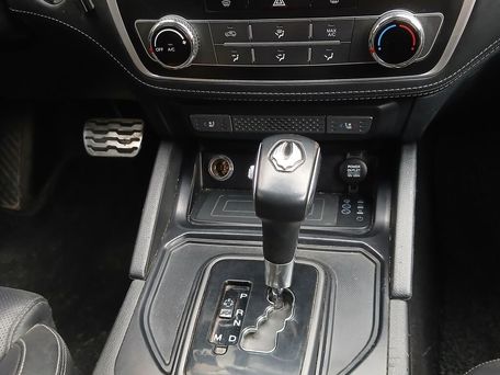 SsangYong Rexton, 2021 — 照片 9
