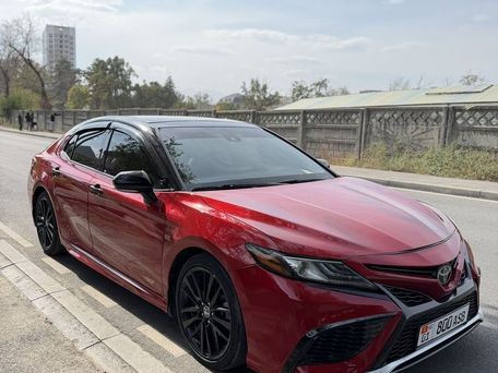 Toyota Camry, 2021 — фото 2