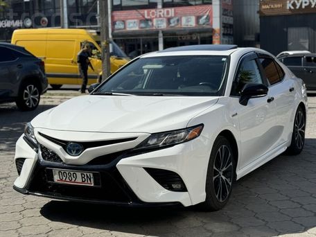 Toyota Camry, 2019 — photo 3