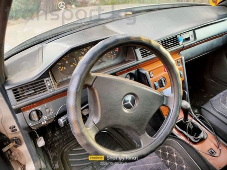 Mercedes-Benz E-Класс, 1991 — фото 7