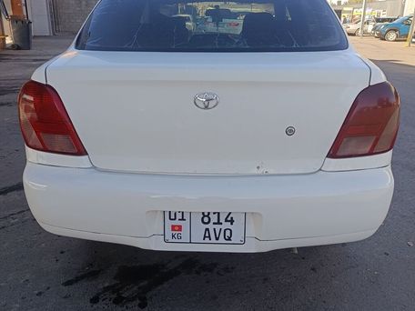 Toyota Platz, 2001 — photo 4