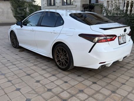 Toyota Camry, 2023 — сүрөт 8