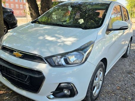 Chevrolet Spark, 2017 — photo 1