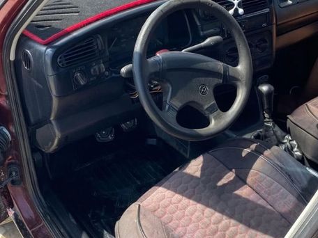 Volkswagen Vento, 1992 — photo 10
