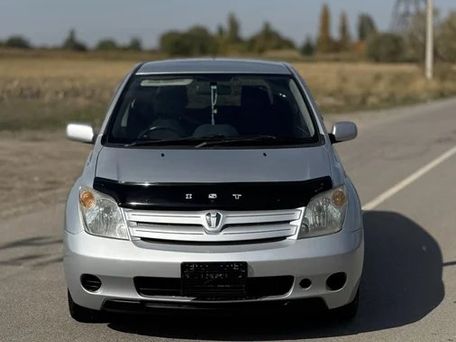 Toyota Ist, 2004 — photo 2