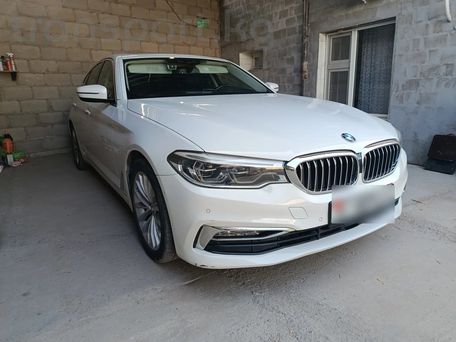 BMW 5 серии, 2018 — 照片 8