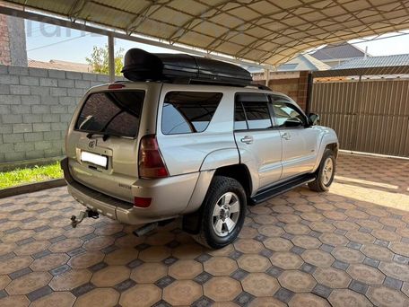 Toyota 4Runner, 2004 — photo 2