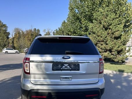 Ford Explorer, 2015 — photo 3