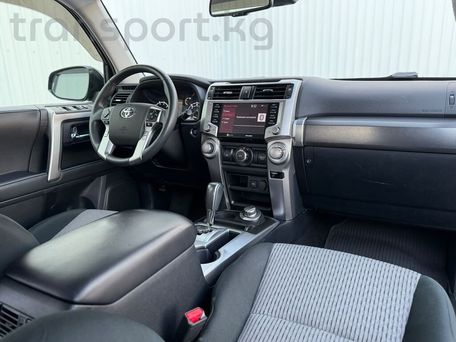 Toyota 4Runner, 2021 — сүрөт 8