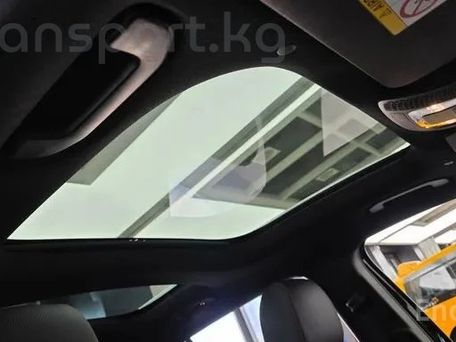 Mercedes-Benz GLB, 2023 — photo 15