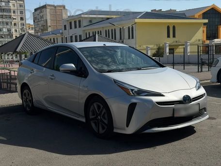 Toyota Prius, 2019 — сүрөт 1