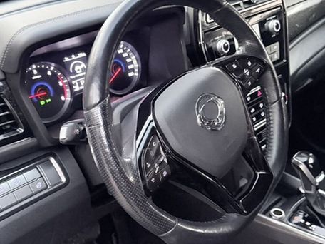 SsangYong Tivoli, 2019 — photo 4