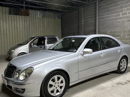 Mercedes-Benz E-Класс, 2009