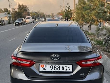 Toyota Camry, 2019 — 照片 5