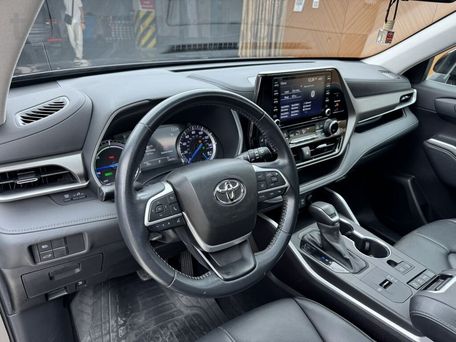 Toyota Highlander, 2022 — сүрөт 10