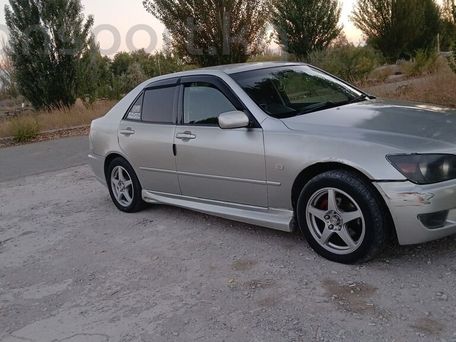 Toyota Altezza, 2001 — photo 1