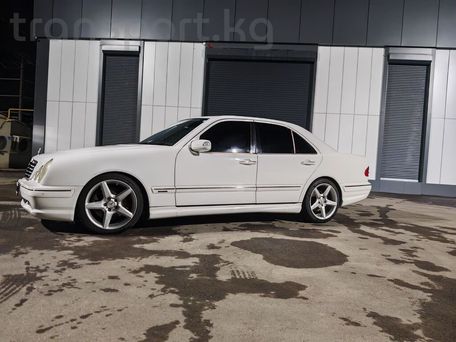 Mercedes-Benz E-Класс AMG, 2002 — фото 2