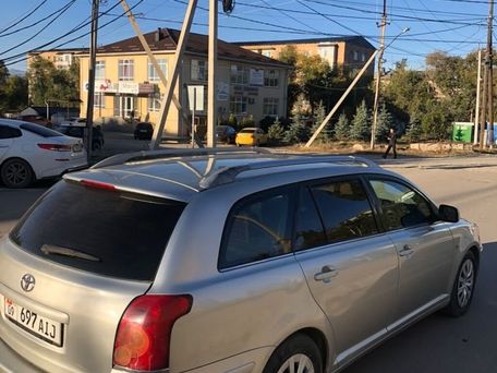 Toyota Avensis, 2004 — photo 2