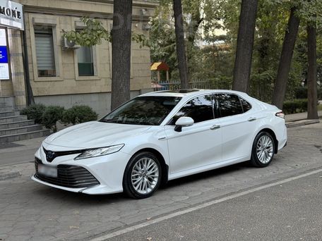 Toyota Camry, 2020 — сүрөт 2
