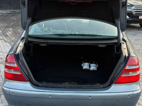 Mercedes-Benz E-Class, 2005 — photo 4